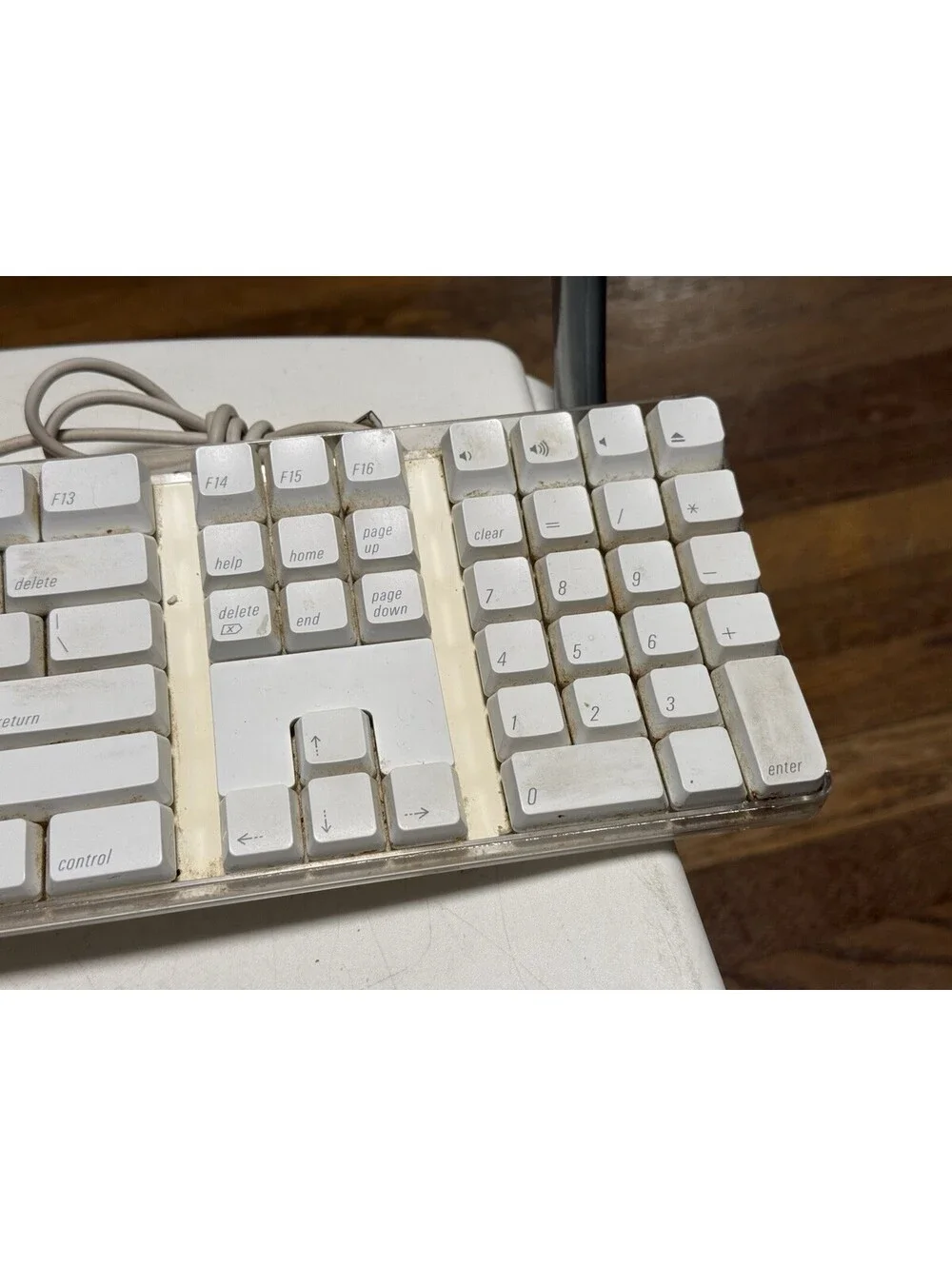 Genuine Apple Mac A1048 White Wired Full Size Keyboard English ( Asis) Read